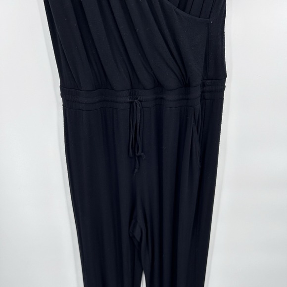 Cabi Womens Wrap Sleeveless Jumpsuit Romper Size Medium Black‎ Jogger Utility - Picture 4 of 9